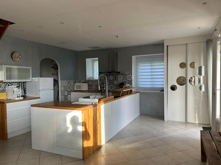 Un Havre De Paix Au Perigord Villa Anlhiac Ngoại thất bức ảnh